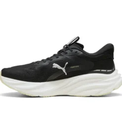 Scarpe uomo Magnify Nitro 3